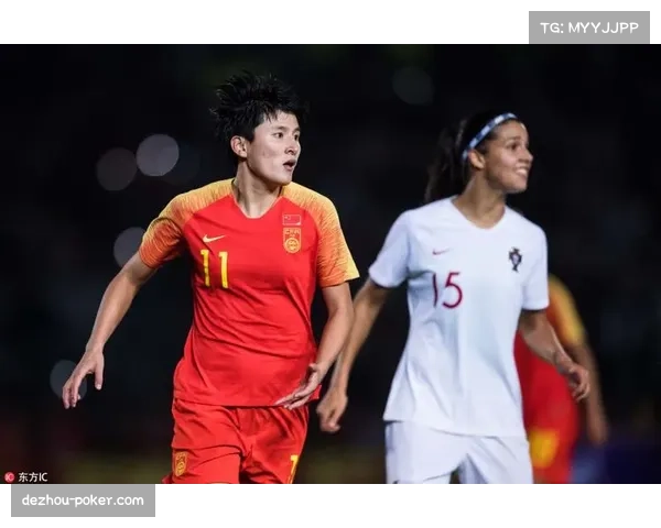 青年队高位逼抢战术失效 中场空档被新月多次利用